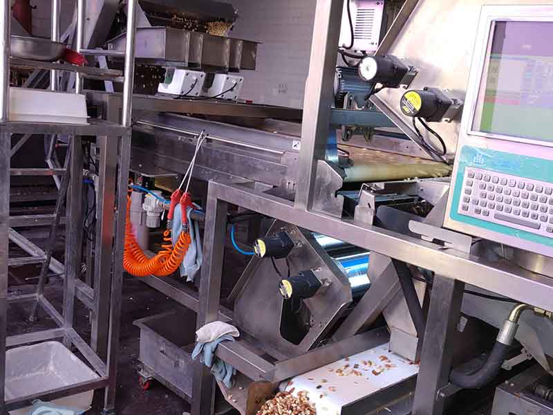 色選機|食品色選機|再生資源色選機|礦石色選機|履帶色選機