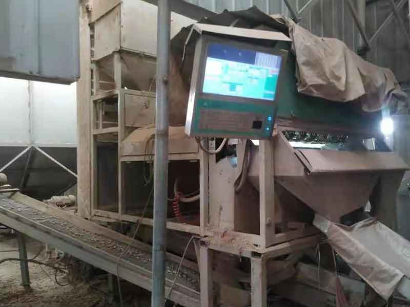 色選機|食品色選機|再生資源色選機|礦石色選機|履帶色選機